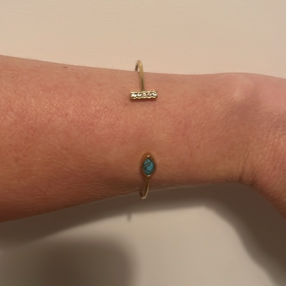 Turquoise and Rhinestone Bracelet - Picture 4 of 4